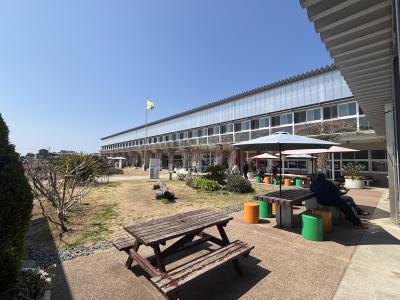 早春の勝浦から館山へ。⑥廃校になった小学校がお洒落な道の駅になった「保田小学校」でランチ～浜金谷からフェリーで東京湾を渡って帰りました。