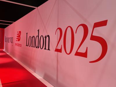 202504 ロンドンマラソンを走る#1 EXPOでゼッケン受取