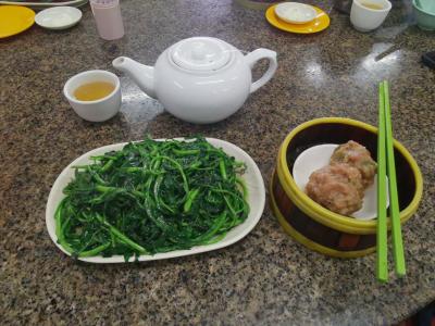 川龍村で朝食飲茶を