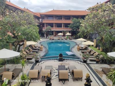 バリ島　クタ　wina holiday hotel(ウィナホリデーホテル）