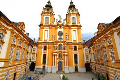 オーストリア周遊♪　①／5　出発～ドナウ川クルーズ～メルク