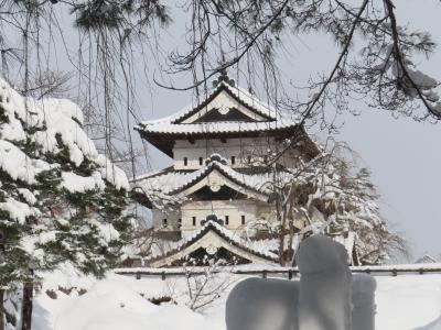 2025年日本の冬巡り (6) 弘前城雪燈籠まつり