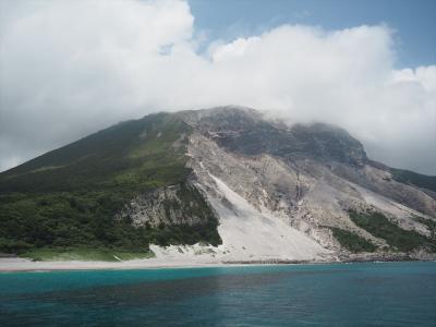 神津島でテント泊 天上山へ登り千両池へ
