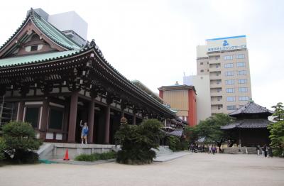 福岡藩藩主黒田家の菩提寺東長寺で福岡大仏と初逢瀬