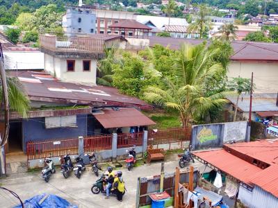 【タイさんの東南アジアの旅】アンボン4日目。飛行機のチケット購入。