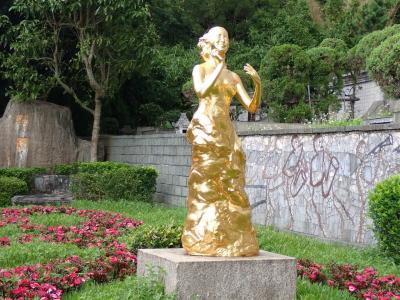 台湾旅行記～テレサ・テン墓所など