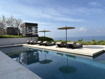 2025 6月 おまけのバリ アリラ ヴィラズ ウルワツ & ヴァイスロイ