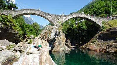 スイスの美しい村とメガネ橋 アルプス名峰とドロミテの旅1