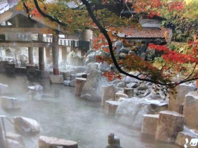 女だらけ、混浴大露天風呂めぐり