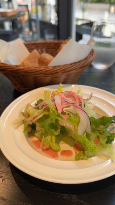 【静岡】ベーカリレストランで美味しいランチを食べた後は模型世界首都のプラモニュメントを見に行ってみよう