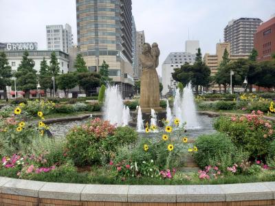 早朝に横浜の公園や港の辺りを散策しました