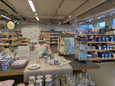 2025★夏のストックホルム④グスタブスベリでマグカップを買う・ガムラスタンのレストランで楽しい夕餉