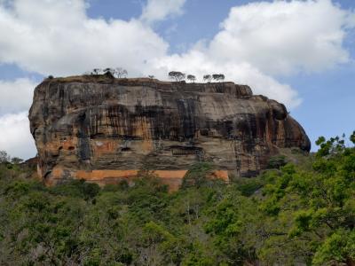 アラフィフ夫婦のスリランカ 2日目<憧れのシーギリヤロック>