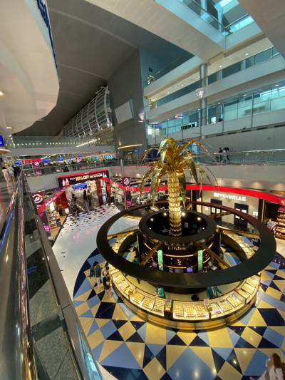 2025.07 ドバイ空港ラウンジ