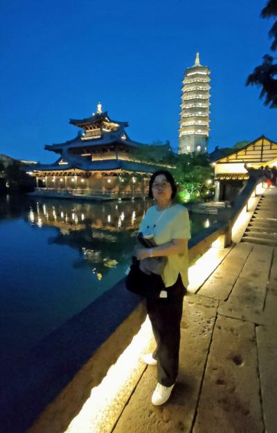 クラブツーリズム　珠玉の13都市を巡る奥江南大周遊8日間（6）桐郷古鎮（濮院時尚古镇）を巡り、桐郷の夜市と按摩に沈む。