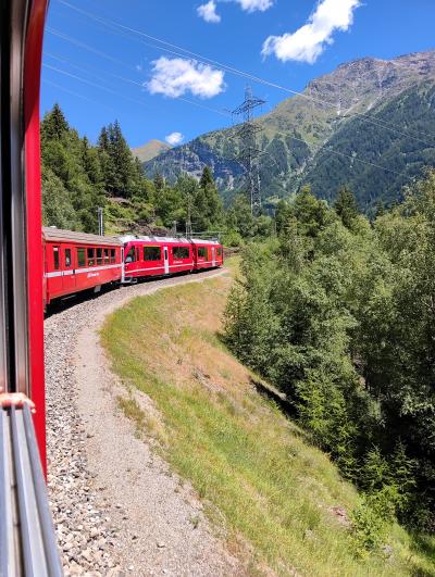 乗継・乗継・歩いて廻るドロミテ その7 ミラノへ ベルニナ鉄道