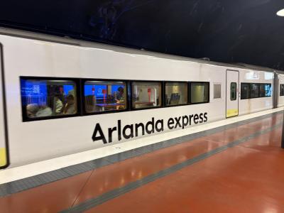 スウェーデン　オスロ郊外でトレッキング