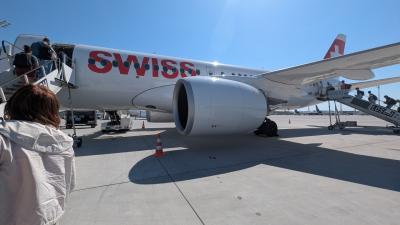 【やっちまった！】羽田と成田、空港間違えてスイス行き飛行機を逃す…の巻