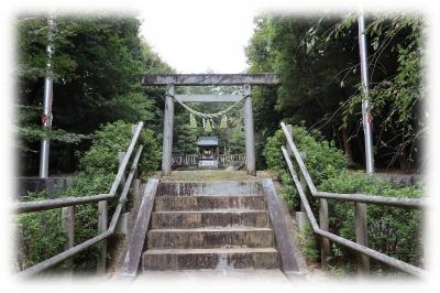 波岩神社と枝下川神社