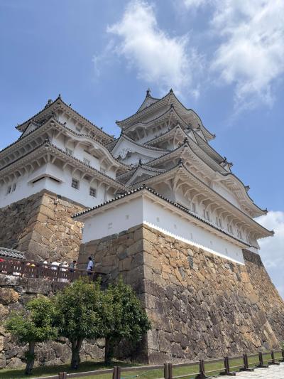 歴史書写山と白亜のお城