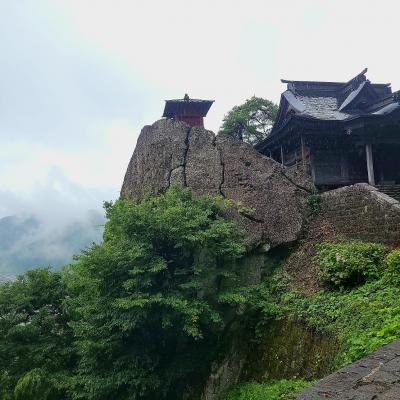 雨の山寺立石寺訪問と米沢牛ランチを愉しむ
