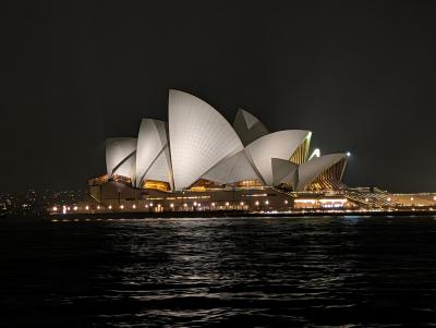 カンタスで行く、シドニー経由オークランドでワインを大量に飲む旅!!-1(板橋旅プリン・旅フェーヴルシリーズ-8)