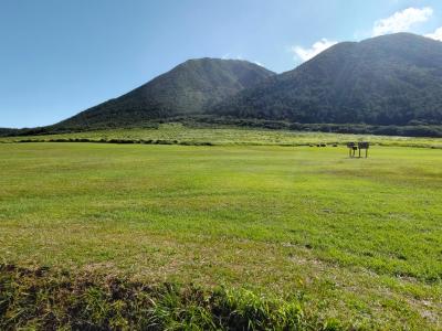 秀峰三瓶山を登り、高原の散策と温泉を楽しむ