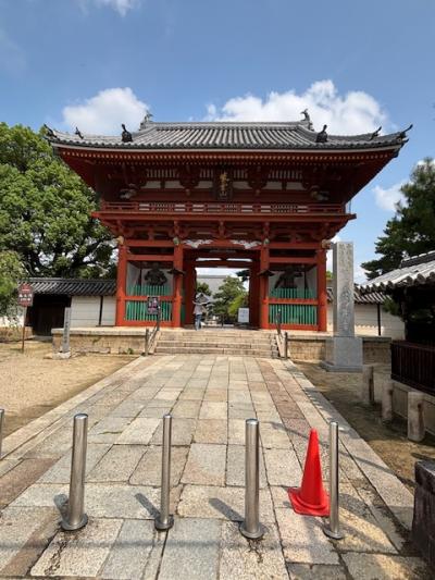 ３６度と今日も暑い大阪ですが、頑張って葛井寺に行ってきました。