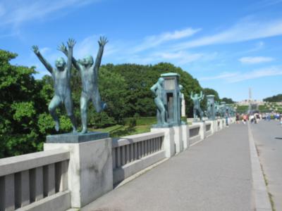 ノルウェーの首都オスロの街歩き🐾 前編:ヴィーゲラン彫刻公園・フラム号博物館・オスロ国立美術館でムンクの叫び