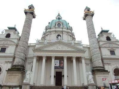 2023年オーストリア＆ドイツのX’masマーケット【１００】カールス教会～シュテファン教会周辺散歩