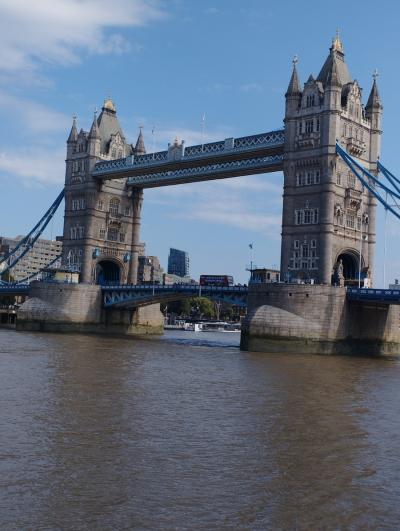 2024年9月コペンハーゲンとロンドン旅行7 ロンドン塔→タワーブリッジ→ロンドン橋→ビッグベン