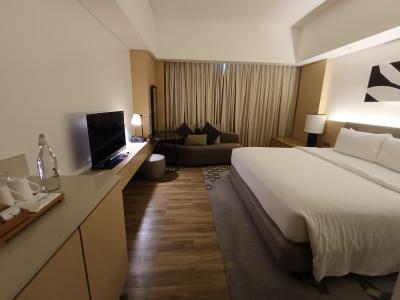 5つ星ホテル Seda Vertis North in マニラ (出張) 