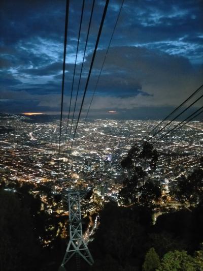 2025AUG③南米コロンビア･ボゴタ･フェアフィールド バイ マリオット ボゴタ エンバハダ滞在記･流しのタクシーやっぱりぼったくり？