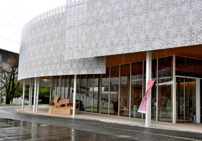 火焔土器を訪ねて