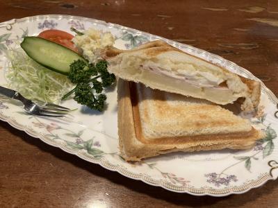 富山旅:喫茶店のホットサンドとサウナの聖地で整う