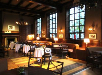 ベルゲン中央駅隣接 1890年創業の「グランド ホテル テルミナス」に泊まる