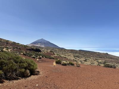 地の果て感たっぷり　スペインカナリア諸島５　スペイン最高峰のテイデ山