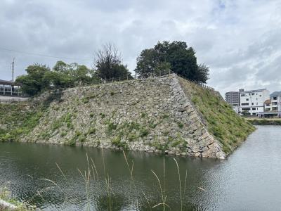 横浜DeNAベイスターズの応援で広島へ。③三原の街をプラプラ。駅前でお寿司の夕飯。翌朝はチェックアウト後に三原城址へ。