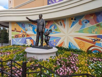 パリ美術館とナポリ遺跡そしてバスク地方グルメ旅2025 part3 パリディズニーランド