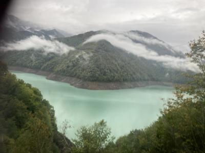 8日目 コーカサス山脈の道は危険！！ 丸一日かけて行ったのにお金がない！