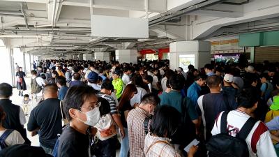 11:00開場で行列大混雑!『バスまつり2025 in 大井競馬場』に行ってきた