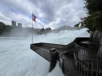 チューリッヒ&ライン滝