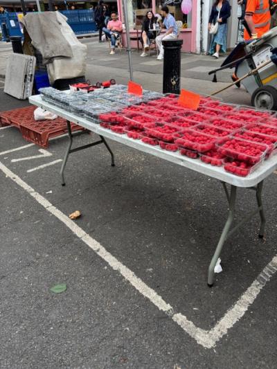 ロンドン旅行記その5（ポートベロー・マーケット）