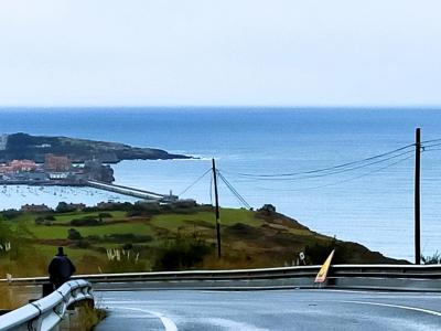 オントンからカストロ・ウルディアレスへ ～犬とルートと国際交流～北の道3日目