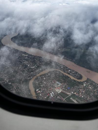 悠久のメコン川に佇む古都ルアンパバーン