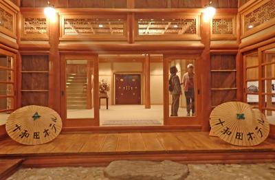 憧れの十和田ホテルでカメムシの襲撃を受ける(*_*)