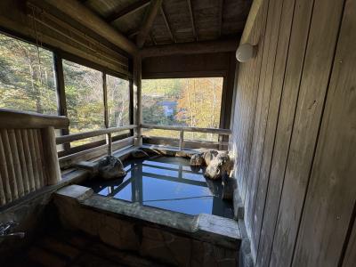 鳩の湯温泉にプチ湯治(メモ:ワールドシリーズ&日米首脳会談)