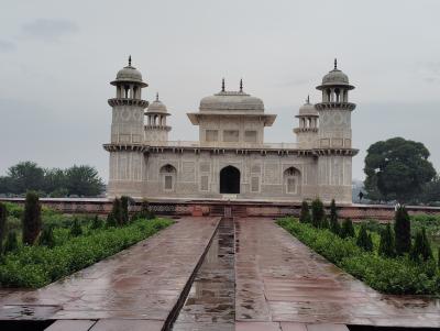 2025北インド周遊4  イティマドウッダウラ―廟、ジャイプールへ列車移動