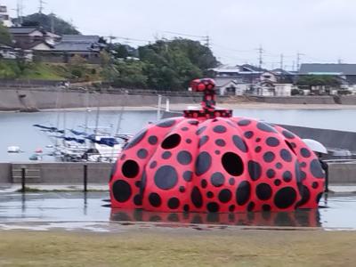 瀬戸内国際芸術祭へ
