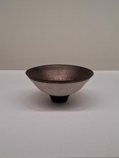 国立工芸館でルーシー・リー展・東西をつなぐ優美のうつわ